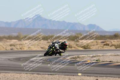 media/Dec-07-2025-CVMA (Sun) [[3e7d2de5dc]]/Race 10-Formula 40 Open/